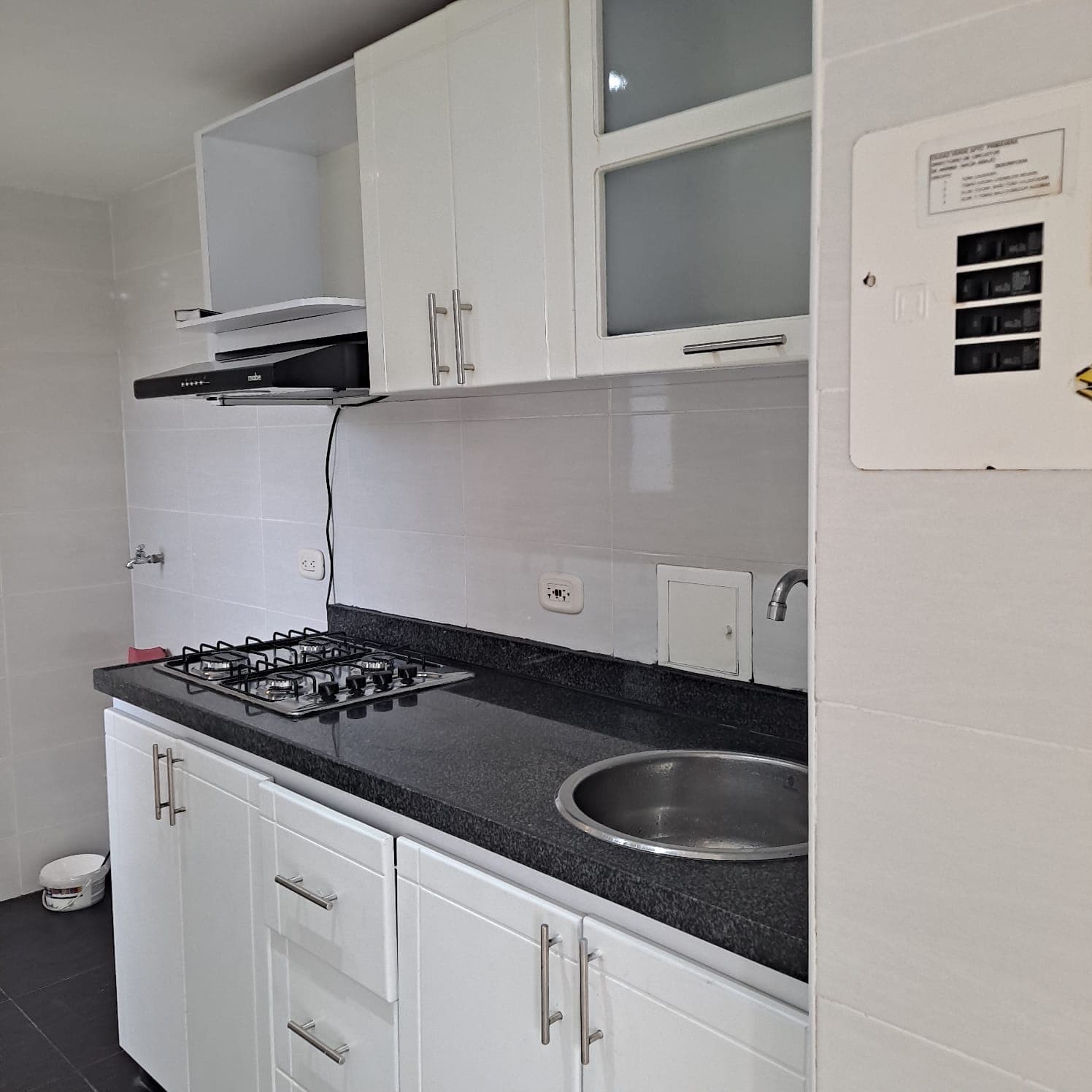 Arriendo apto moderno Ciudad Verde 6piso - foto 1