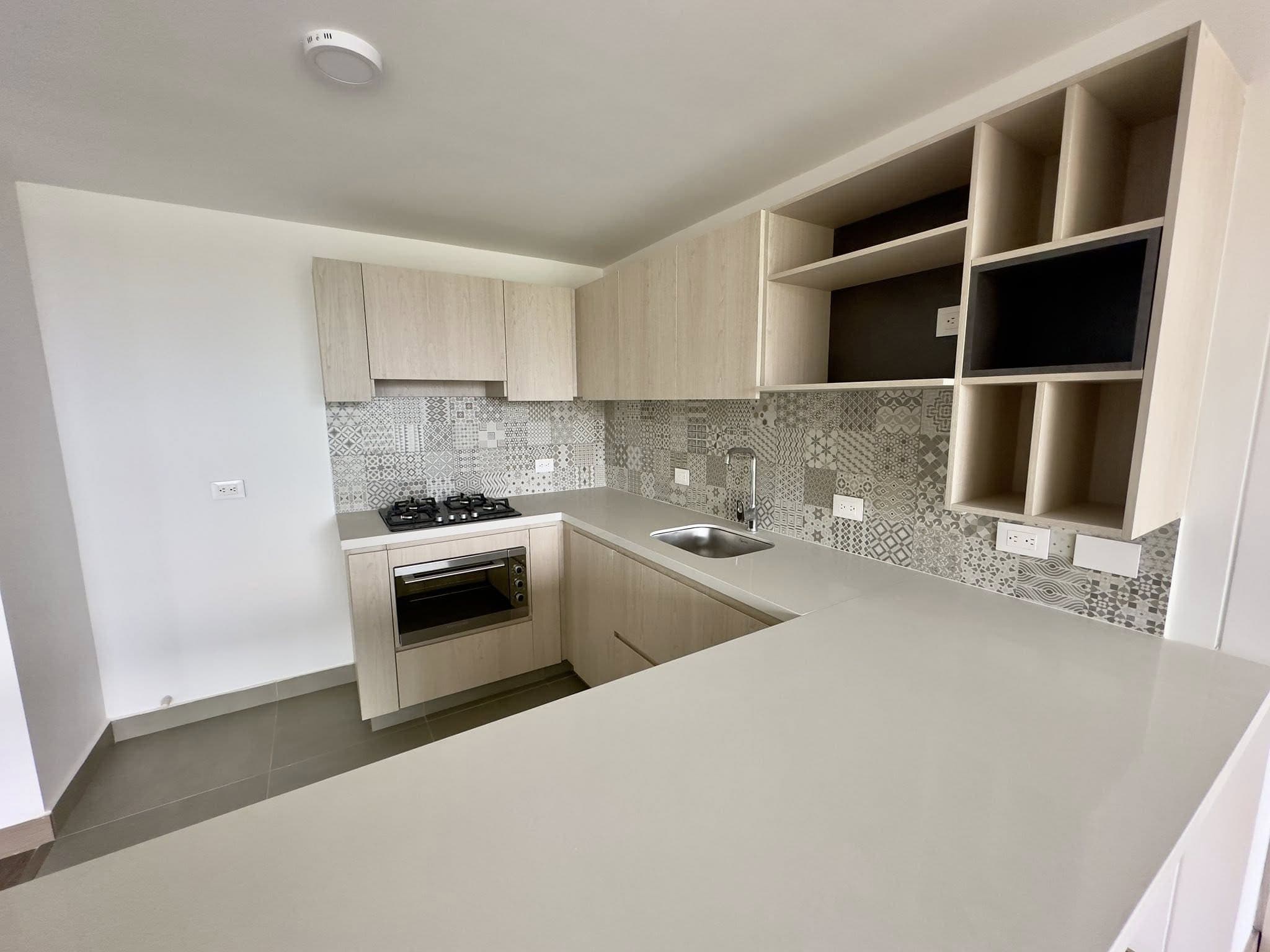 Apartamento para estrenar en Lagos de Torca con balcón y club house - foto 6
