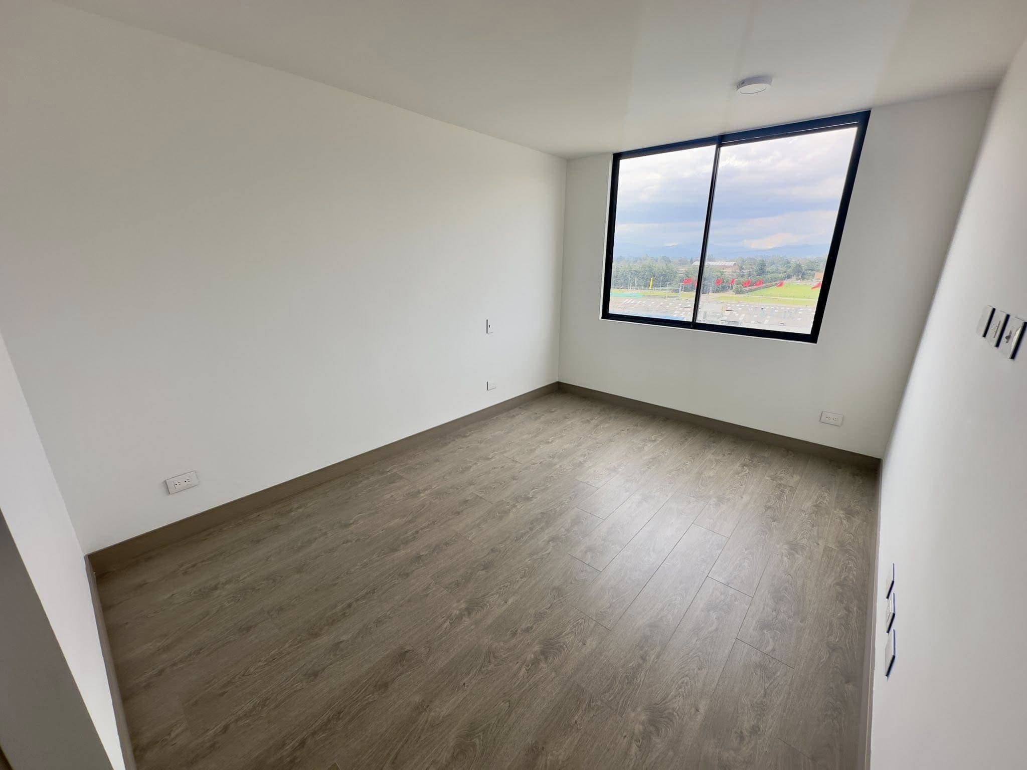 Apartamento para estrenar en Lagos de Torca con balcón y club house - foto 9